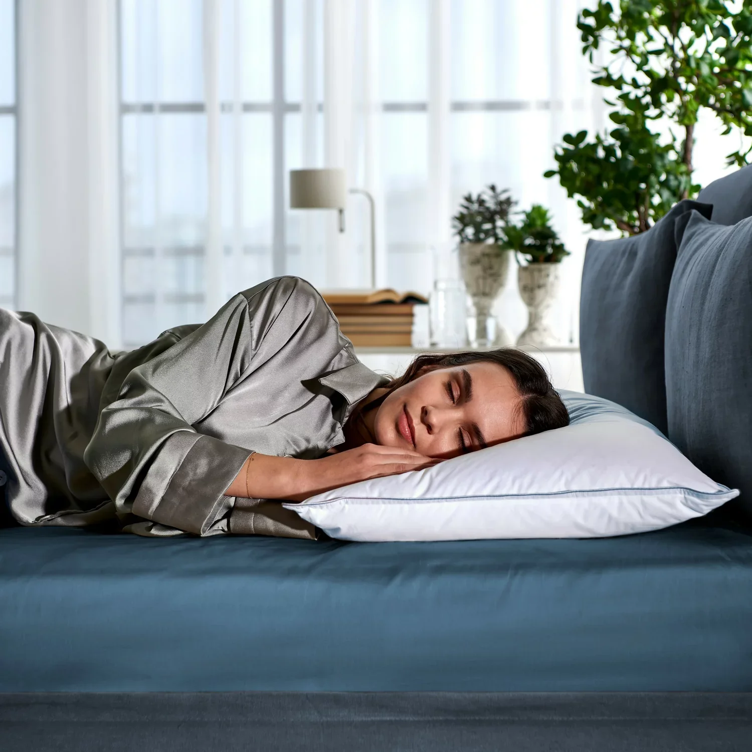 LEEV PILLOW - Image 3
